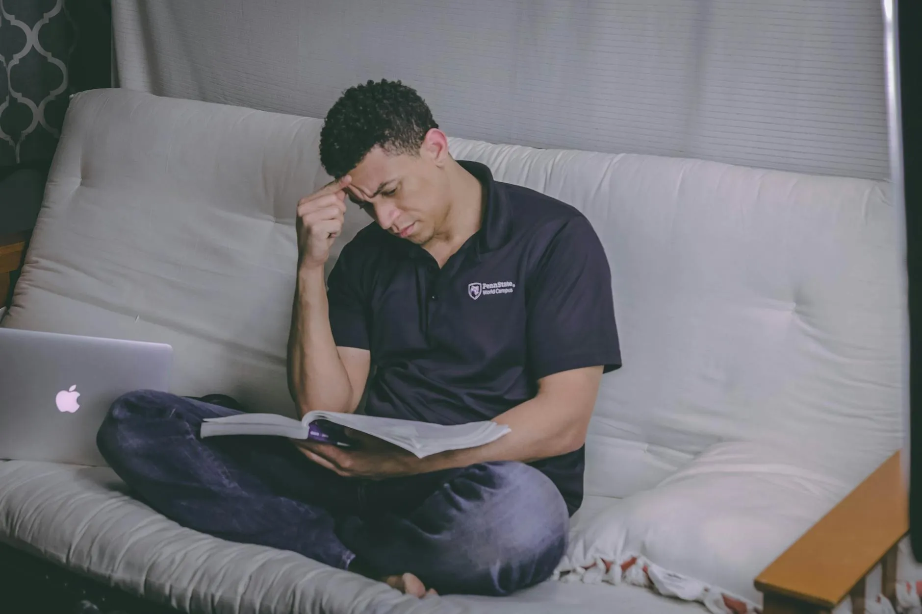 How to Memorize Notes for Exam Success: Stop Re-reading and Start Retaining