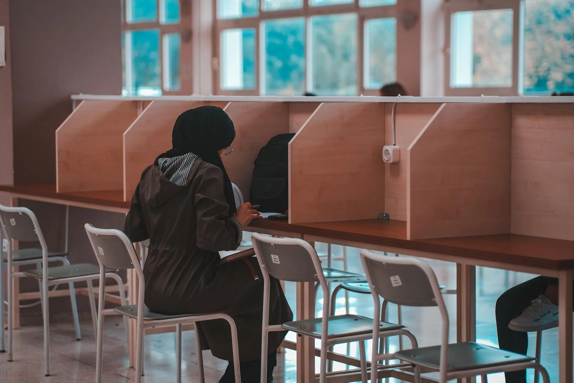 Best AI for Students 2025: Stop Studying Harder, Start Studying Smarter