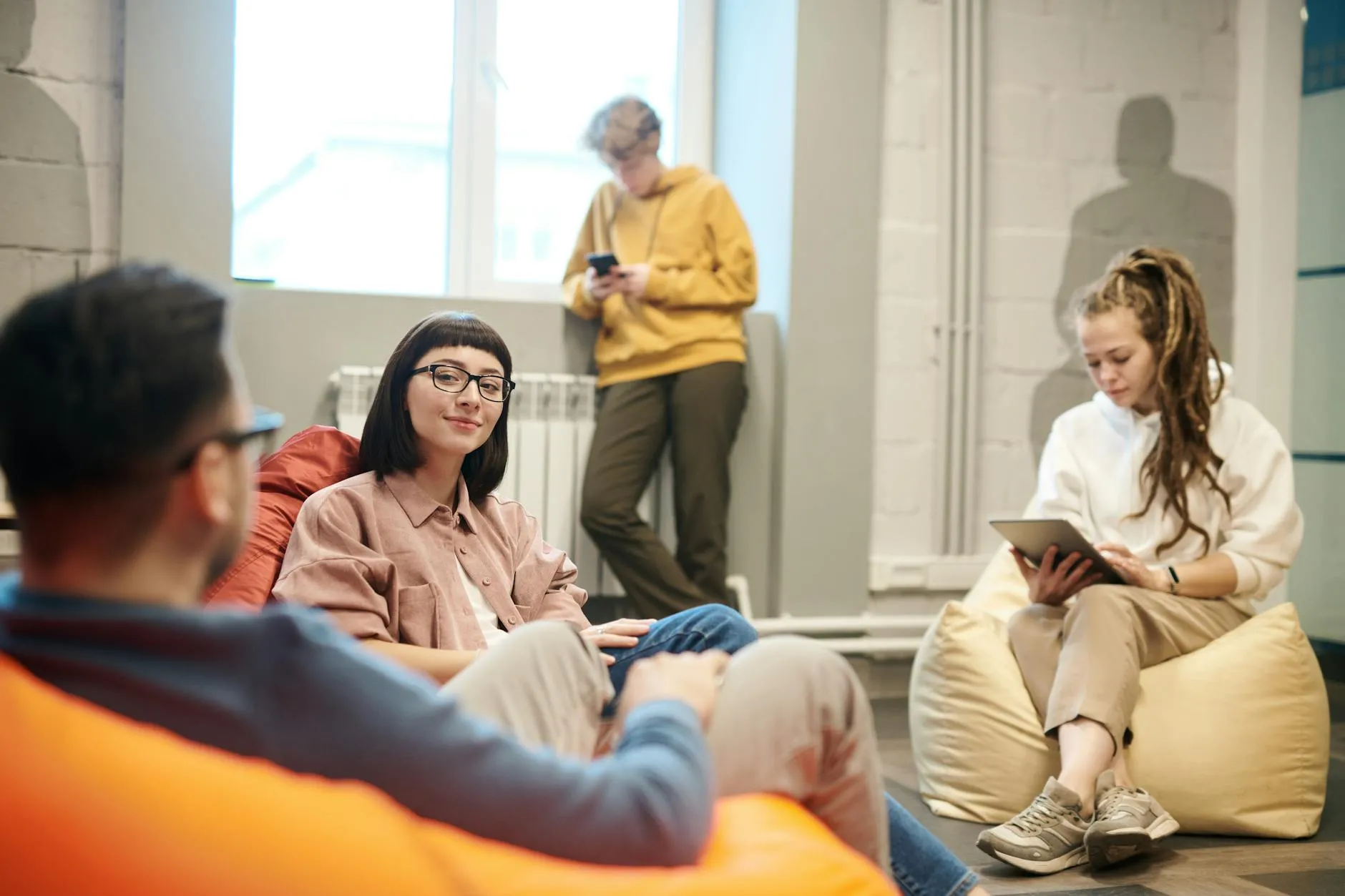 How I Beat Writer's Block with Smart AI Prompting