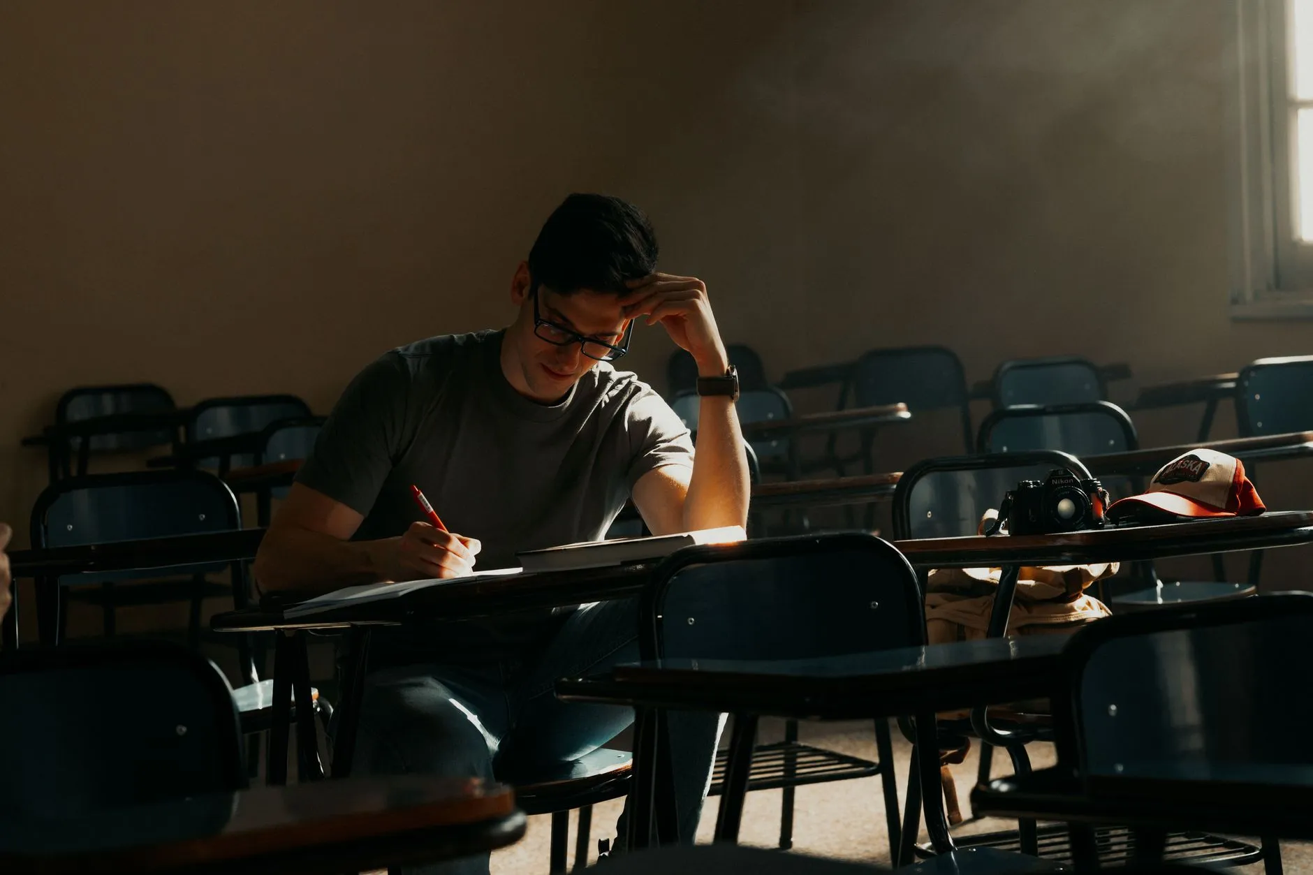 How to Turn Notes Into Quiz Questions for Maximum Retention