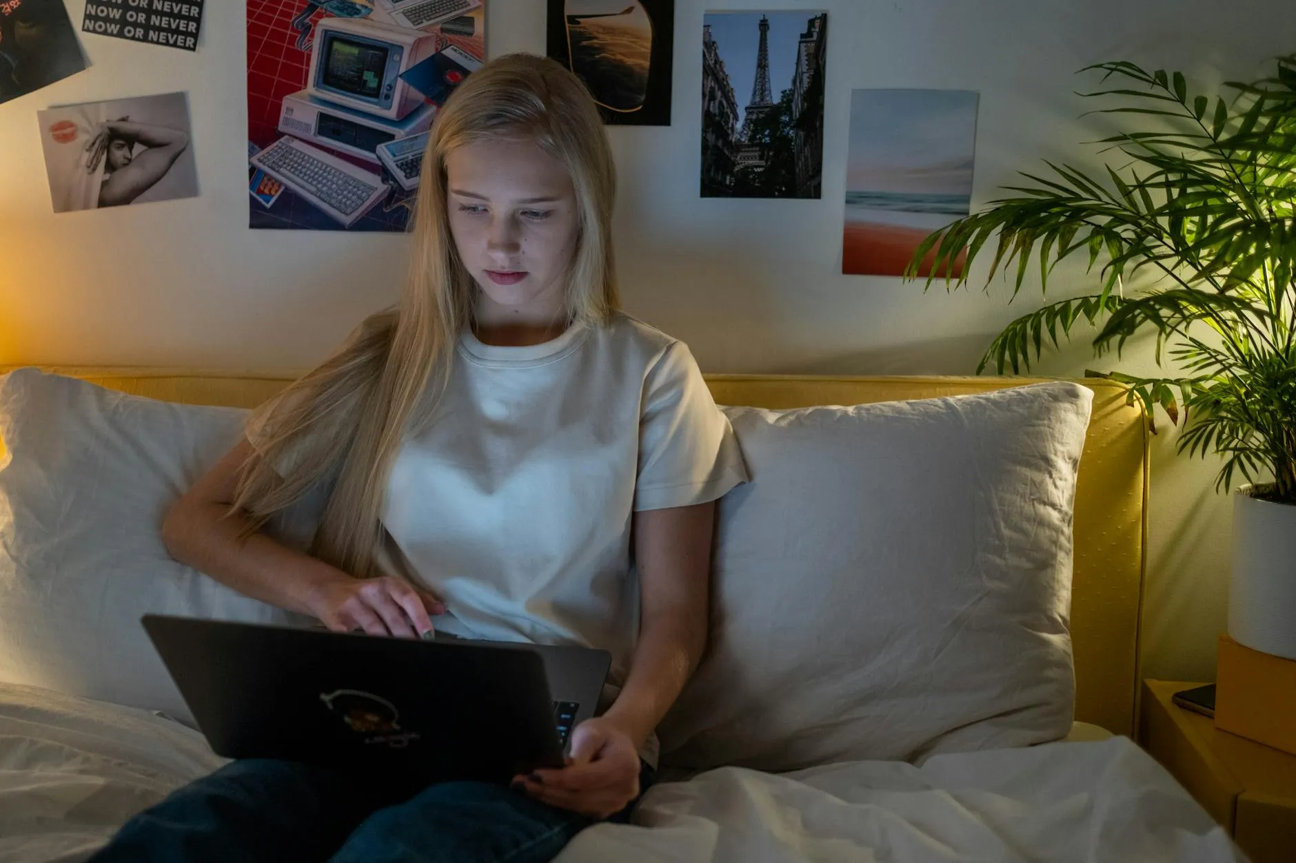 Master Your Schedule: Why Every Student Needs an Online Lesson Planner