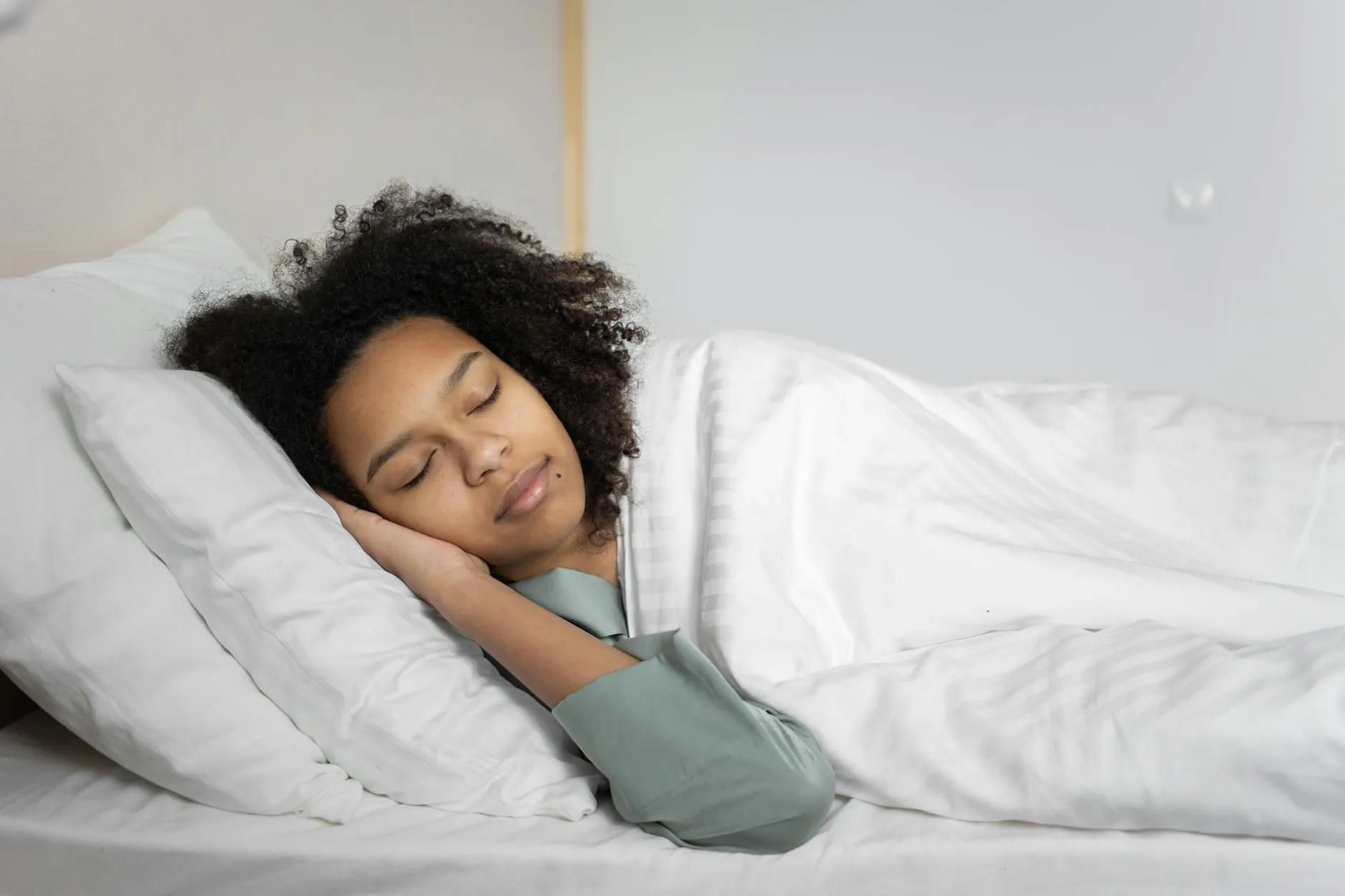 The Importance of Sleep for Studying: Why Your Brain Needs Rest to Pass
