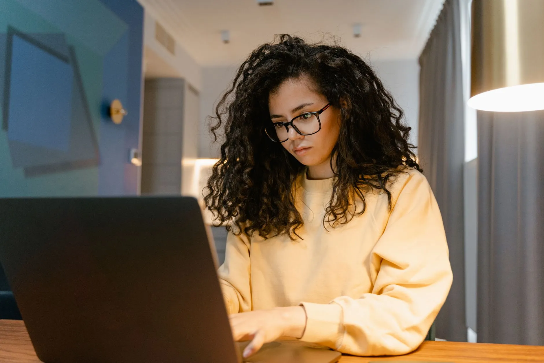 The Best AI for Studying: Stop Summarizing and Start Testing Yourself