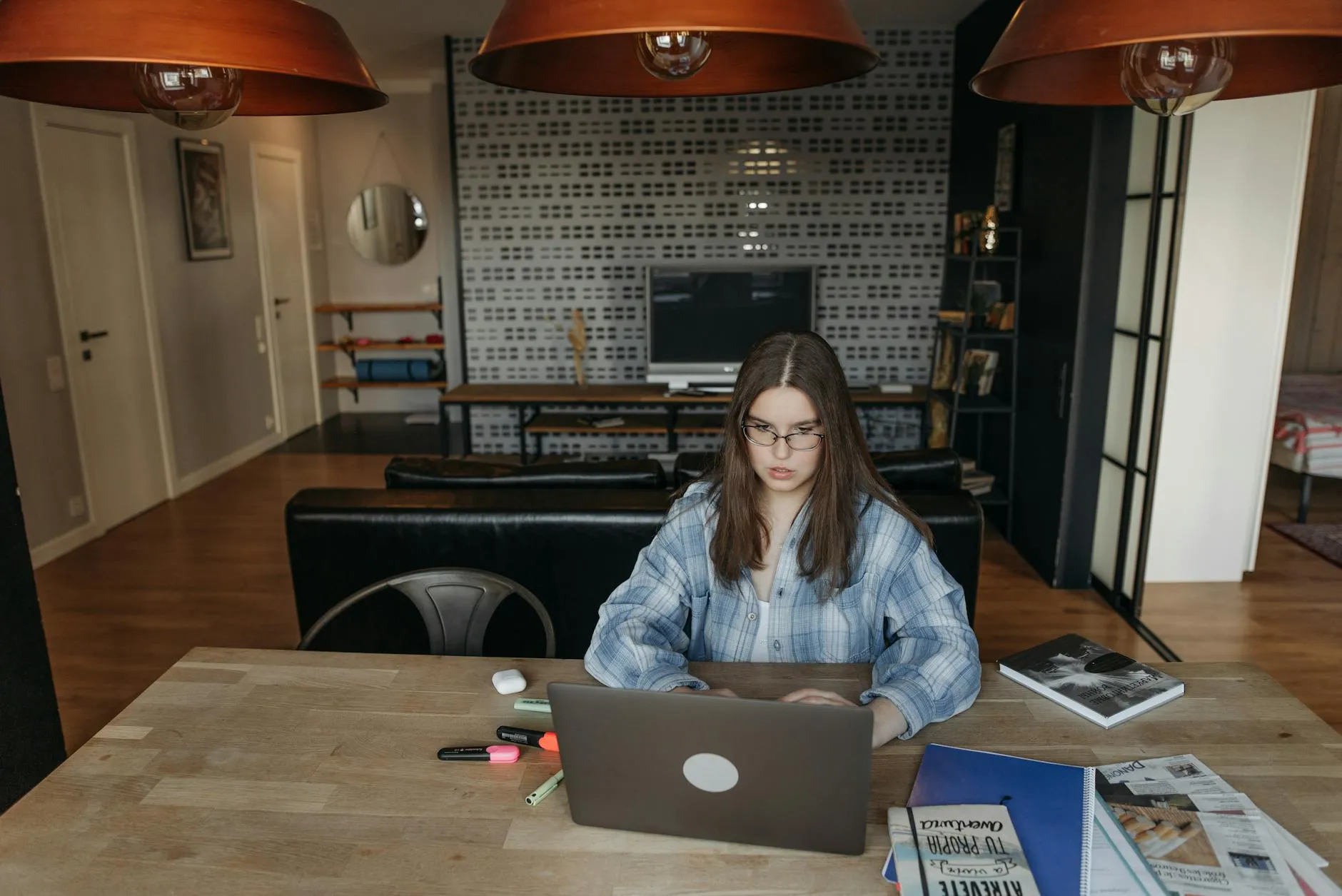 How to Use an Online Lesson Planner to Save Your GPA