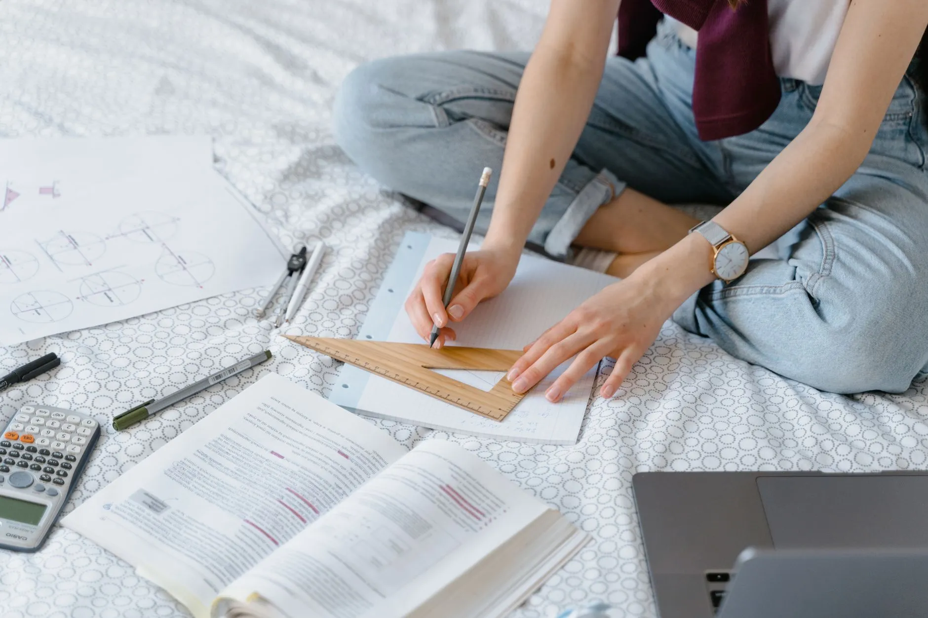 The Best Way to Study PowerPoint Slides Without Losing Your Mind