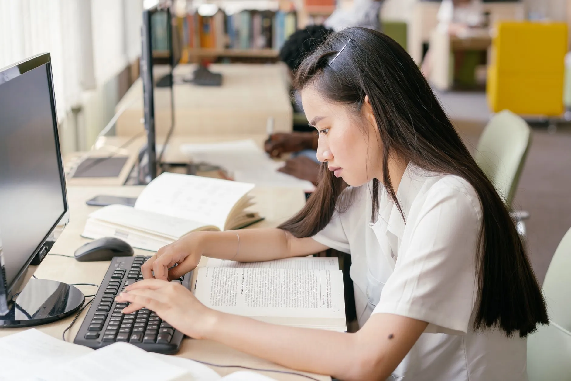 The Best AI for Student Success: Build a Smart Study System