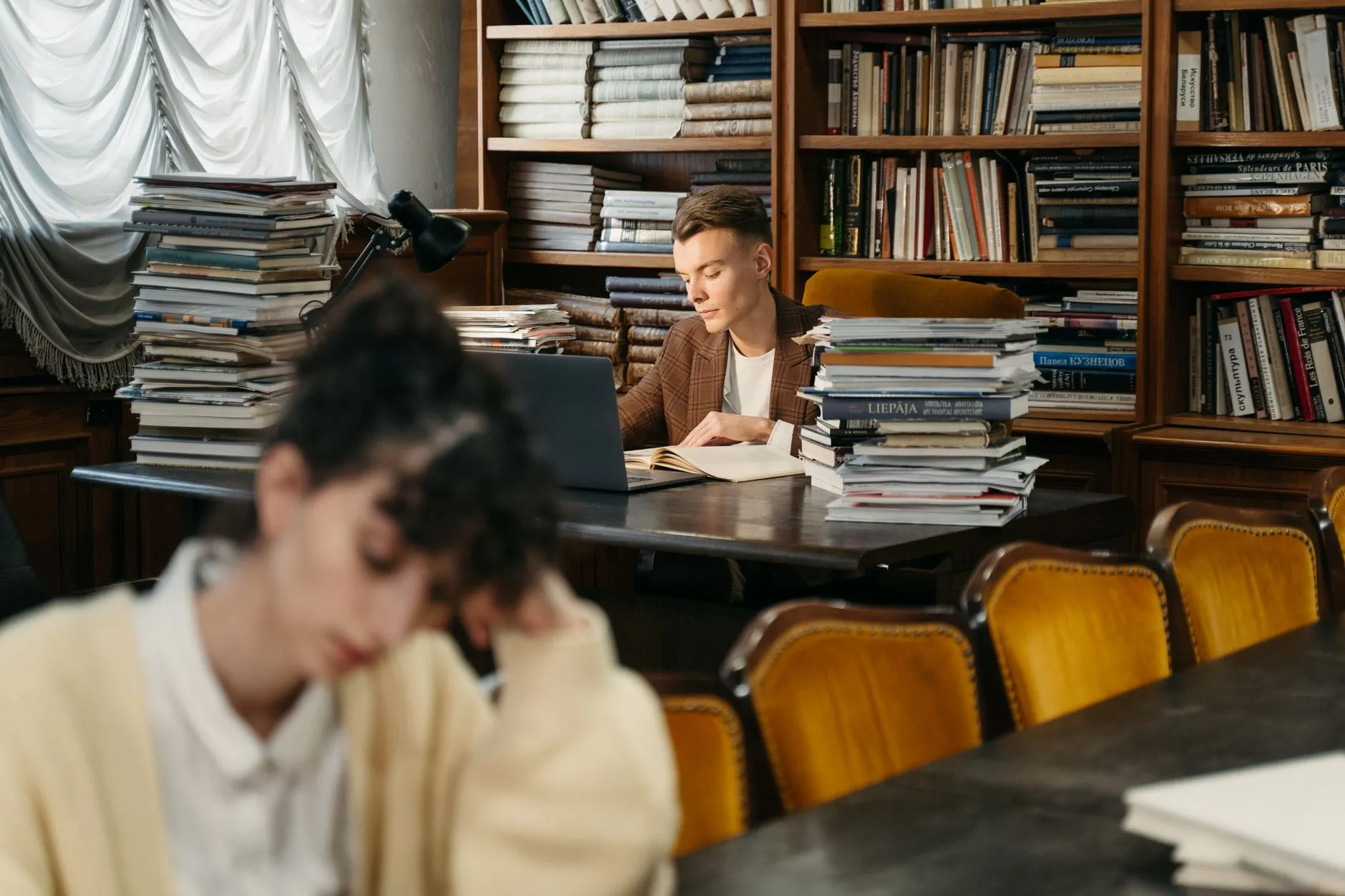 How to Summarize Textbook Chapters Without Losing Your Mind